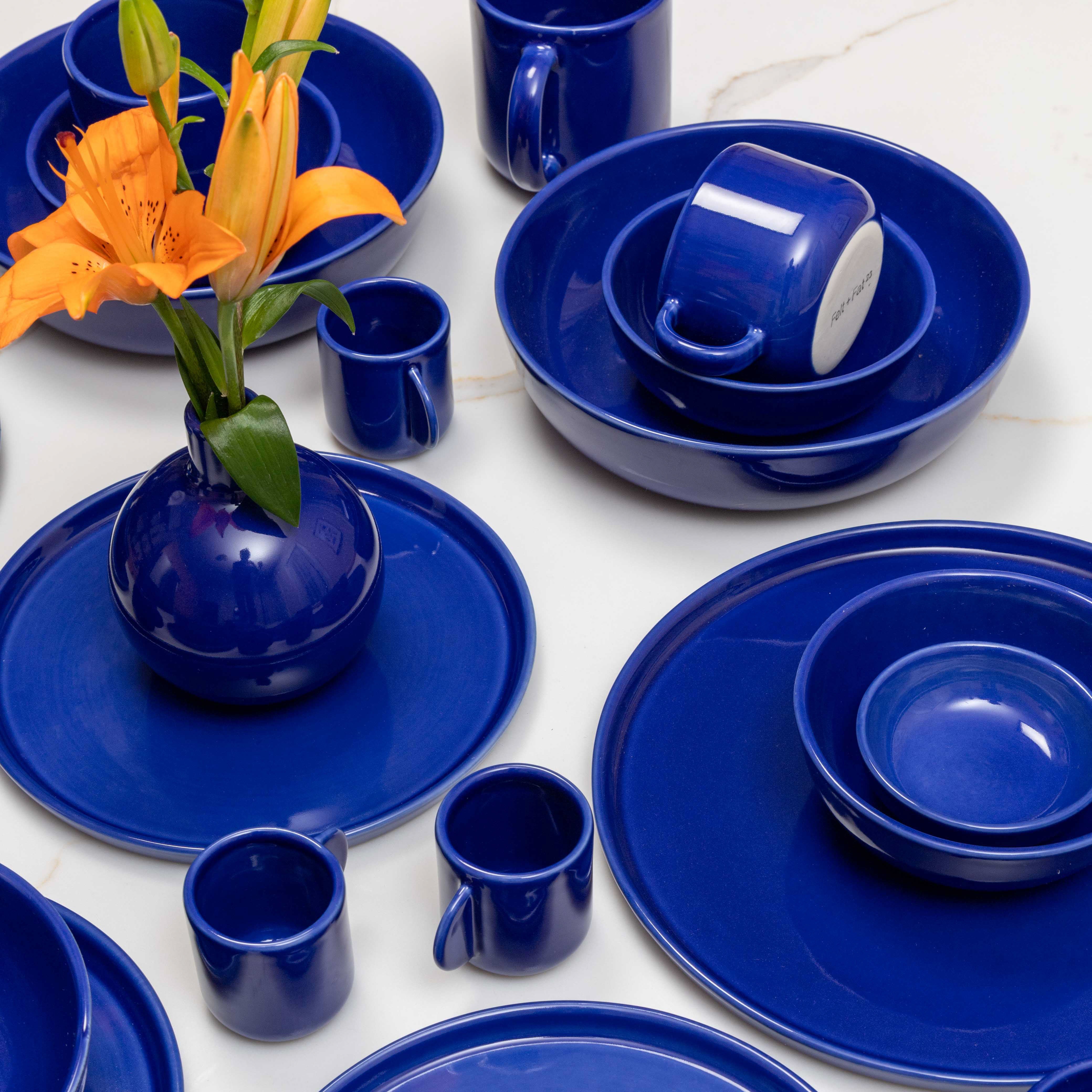 The Dinner Party: 30 Piece Set in Azul